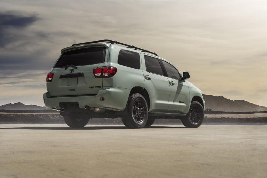  Toyota Sequoia TRD Pro 2020 года  (фото 2 из 3)
